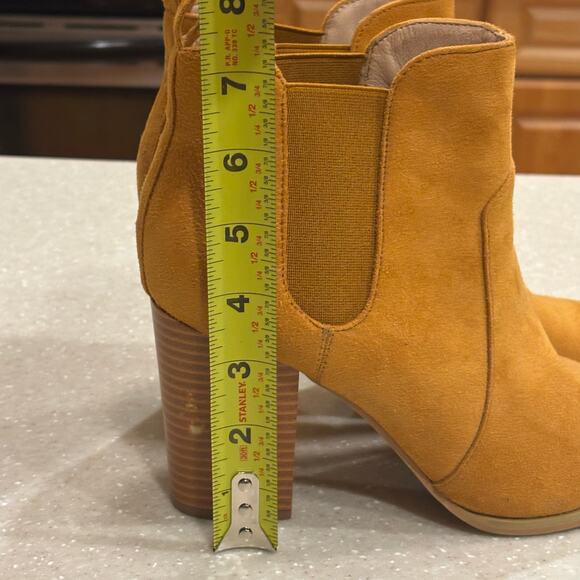 Womens Pull On Boots  Sz 7.5 Brown Suede Western Office Career Business 3" Heel - Picture 6 of 9